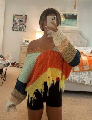 Storia Colorblock Frayed Sweater thumbnail 4