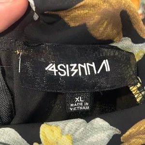 Anthropologie beautiful Black Floral Dress thumbnail 4