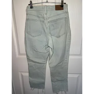 Madewell The Curvy Perfect Vintage Jean Light Wash Frayed Hem Denim Size 26‎ thumbnail 4