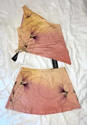 Tiger Mist Drew Top (M) and Skirt (S) thumbnail 7