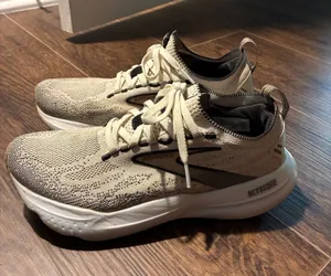 Brooks Glycerin thumbnail 1