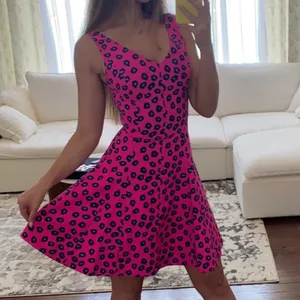 Lilly Pulitzer Clove Dress Size 6 Pink Cheetah Print Sleeveless Preppy Bold thumbnail 2