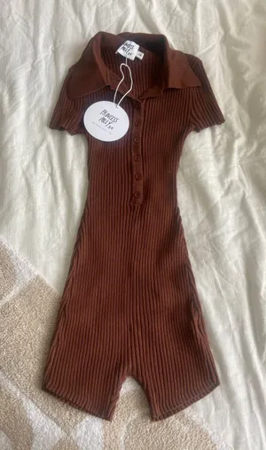 Princess Polly romper thumbnail 4