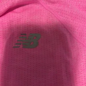 New Balance women’s running shirt. Size medium thumbnail 3