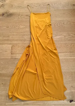 Zara - Sleeveless Layered Maxi Dress in Yellow thumbnail 1