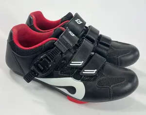 Peloton Cycling Shoes Unisex Size 40 Black Red Hook Loop Ratchet Buckle Cleats thumbnail 1