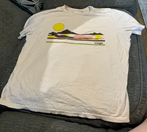 Wrangler t Shirt- XL thumbnail 1