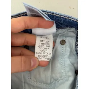 Mother The Ditcher Crop Jeans Blue Broken Record Distressed 1448-259 Size 29 thumbnail 8