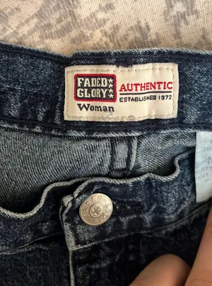 Faded Glory Vintage Jean Shorts thumbnail 2