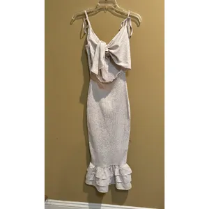 Mable Smocked‎ Midi Dress Small Beige Floral Tie Shoulder Cutout Ruffle Hem thumbnail 6