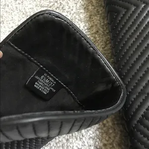 NEW Vince Camuto modern boots🖤🖤 thumbnail 6