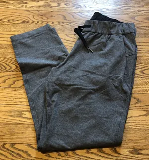 Lululemon On The Fly Pant 28” Heathered Black thumbnail 1