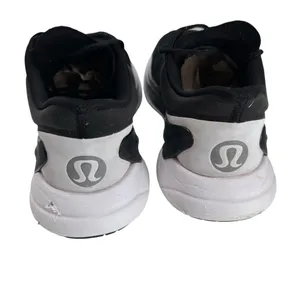 Lululemon Women's Blissfeel Run Black/Black/White Runnings‎ Sneakers Size 9.5 thumbnail 4
