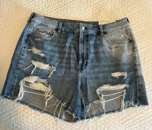 American Eagle Comfort Stretch Waistband Mom Denim Shorts thumbnail 1