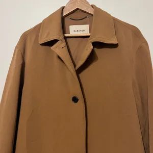 Aritzia Babaton The Stedman Coat Tan Brown Small thumbnail 4