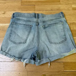 Gap Jean shorts thumbnail 4