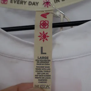 Easton JS WMS Crop Tee White Short Sleeve Boxy Athletic Top Large thumbnail 3