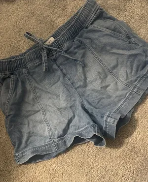 LOFT Outlet Pull On 100% Cotton Blue Jean Shorts size medium thumbnail 1