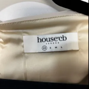 HOUSE OF CB LARIA Ecru Vegan Leather Maxi Dress Size XS thumbnail 4