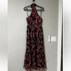 Petal & Pup LENNON HALTERNECK MAXI DRESS FLORAL Tiered Size S thumbnail 6