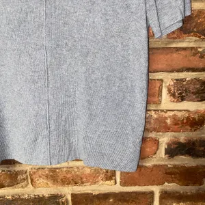 Industry Gray Knit Short Sleeve Mock Neck Lightweight Sweater Women's Size Small thumbnail 3