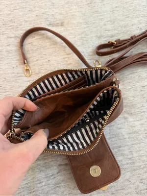 🍁 Madison West Brown Leather Crossbody Clutch Wristlet with Gold Hardware thumbnail 7