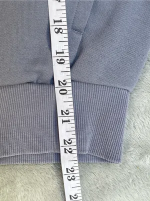 ALO Yoga Zip-Up Hoodie Sweatshirt in Dusty grey streetwear activewear training thumbnail 5