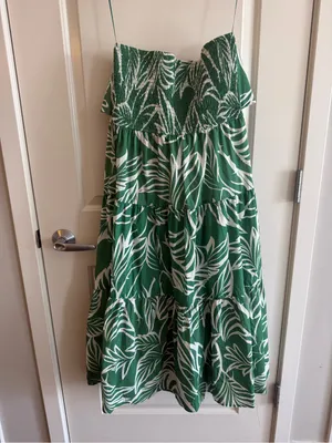 Strapless Green Tropical-Print Midi Dress with Front Tie thumbnail 6