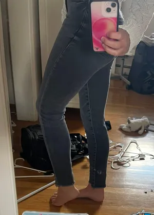 American Eagle Jeans thumbnail 2