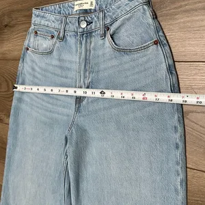 Abercrombie & Fitch Wide Leg High Rise Curve Love Blue Jeans Size 24 thumbnail 10