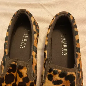 Lauren Ralph Lauren Cedar II Slip On Shoes Womens 6B Leopard Print Calf Hair thumbnail 3