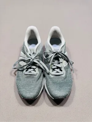 New Balance Fresh Foam Arishi V4 Sneakers Olive Green Women’s 8.5/ Men’s 7 thumbnail 3