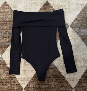 Aritzia Top bodysuit  thumbnail 1