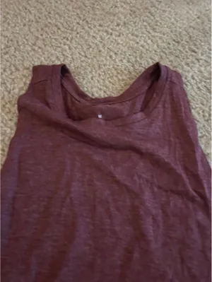 ab10 Open side gym work out top size medium woman Red thumbnail 3