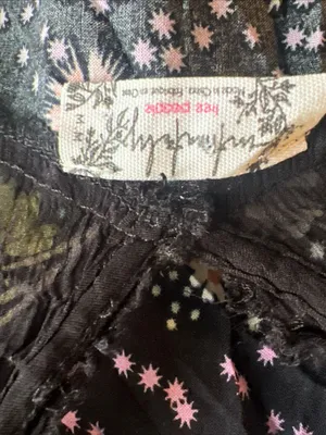 Gorgeous V Neck Floral Sleeveless Flare Mini Dress Black thumbnail 7