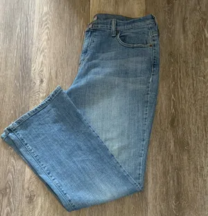 Levi’s Jeans thumbnail 2