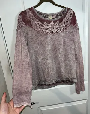 Buckle Gimmicks Collection Mauve Mesh Paisley CrissCross Long Sleeve Size Large thumbnail 1