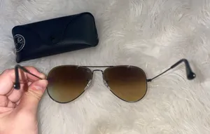 Ray-Ban Large Aviator Sunglasses thumbnail 3