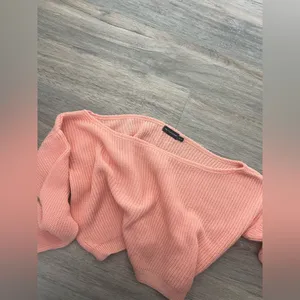 Pretty Little Thing PEACH KNITTED OFF SHOULDER SWEATER S/M thumbnail 3