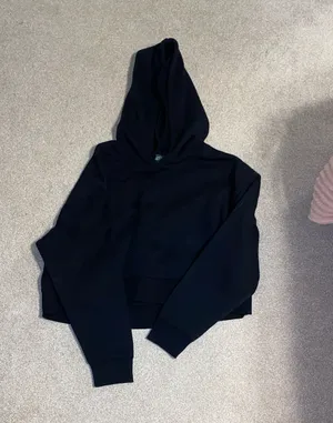 Wild Fable NWOT Black Cropped Hoodie thumbnail 2