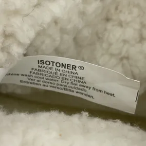 NEW Isotoner Womens 7.5-8 Holiday Slippers‎ Burgundy Hard Sole Cushioned Sherpa thumbnail 8