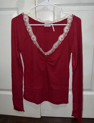Urban Outfitters Top thumbnail 1