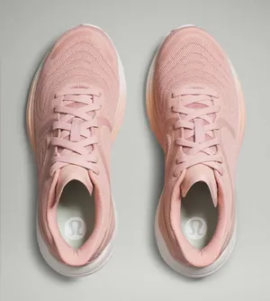 Lululemon NIB Blissfeel Run 2 Women's Pink Running Shoes 8.5 thumbnail 1