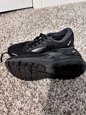 Brooks Ghost 14 Black Athletic Shoes US 8.5 thumbnail 2