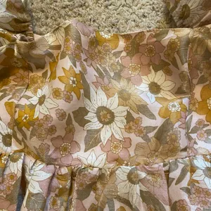 Storia ‼️ Floral Puff Sleeve Babydoll Dress‼️ thumbnail 5