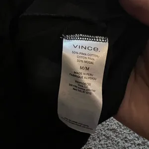 Vince medium black tee‎ thumbnail 6