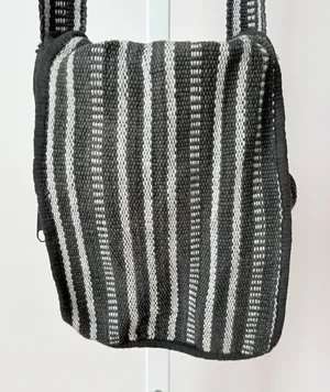 Black‎ Gray Striped Woven Crossbody Bag Multi-Pocket Travel Purse Boho Grunge thumbnail 1