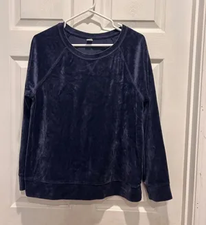 Old Navy Womens Navy Blue‎ Velour Raglan Sleeve Pullover Sweatshirt Size L thumbnail 1