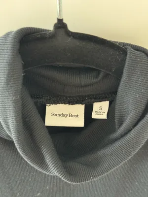 Aritzia Sunday Best Turtleneck thumbnail 3