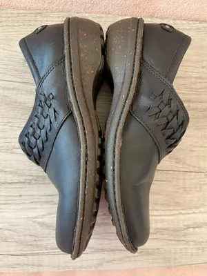 UGG Anila Black Leather Braided Woven Shearling Slip On Clog SN 1005427 7 $120 thumbnail 6